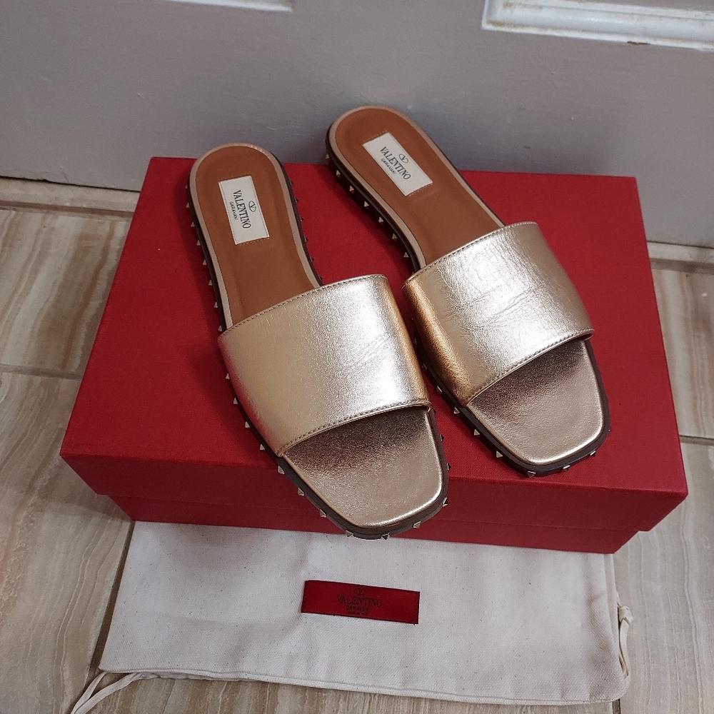 Valentino Rockstud Metallic Rose Gold Square Toe Slide Sandal